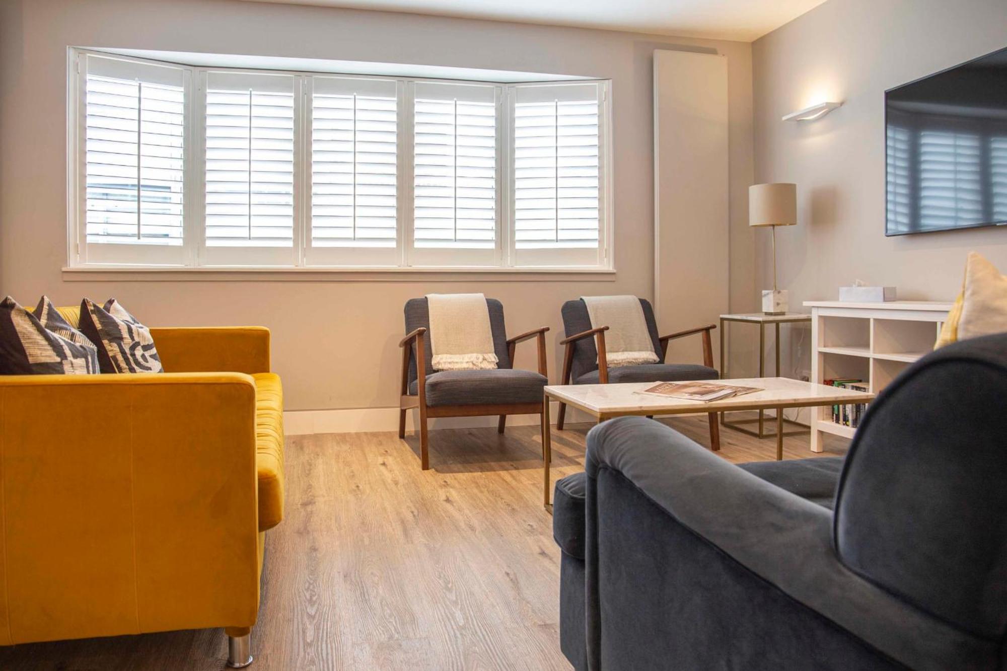 Stunning Rare Soho Gem