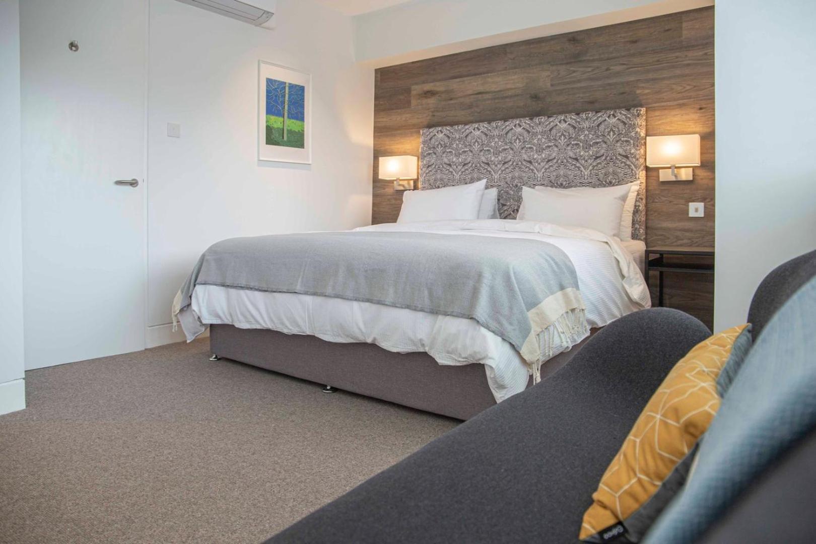 Stunning Rare Soho Gem * London